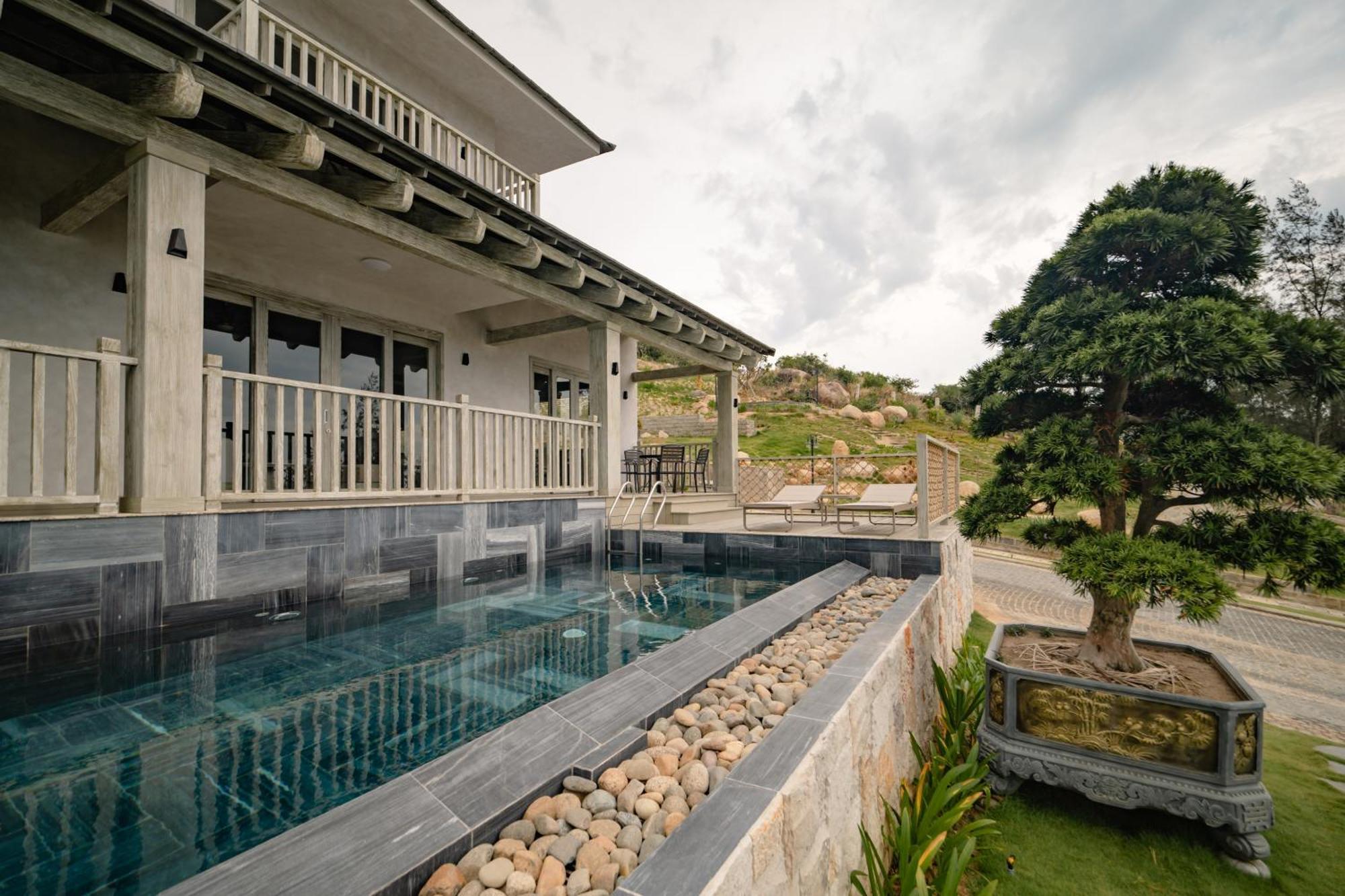 Crown Retreat Quy Nhon Resort Room photo